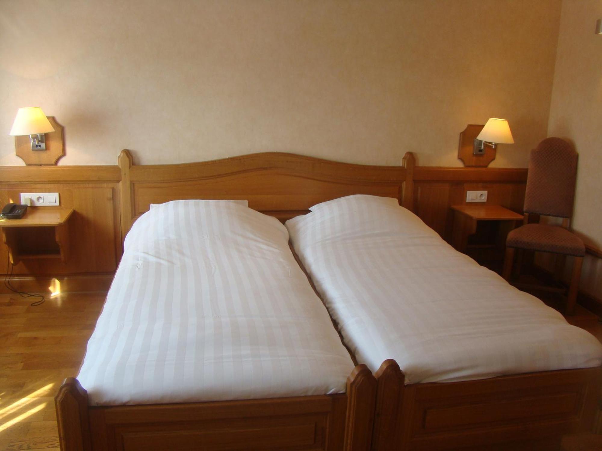Hotel Restaurant N 4 마르테란제 외부 사진