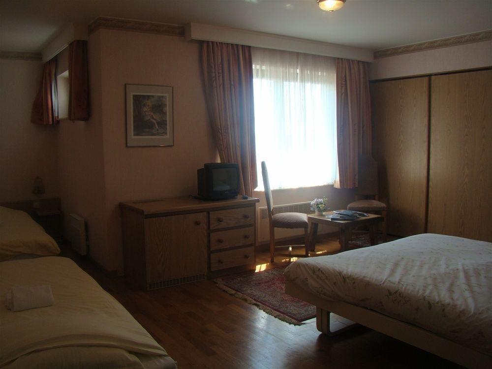 Hotel Restaurant N 4 마르테란제 외부 사진