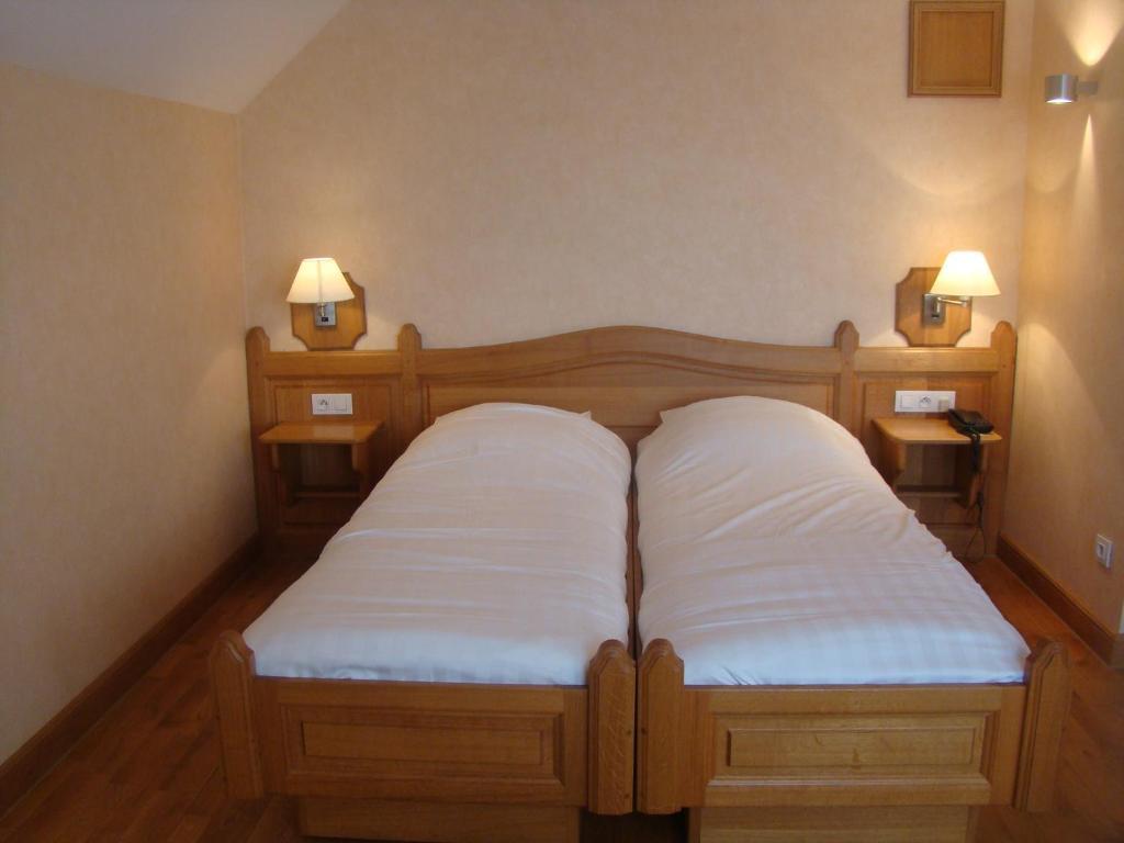 Hotel Restaurant N 4 마르테란제 객실 사진